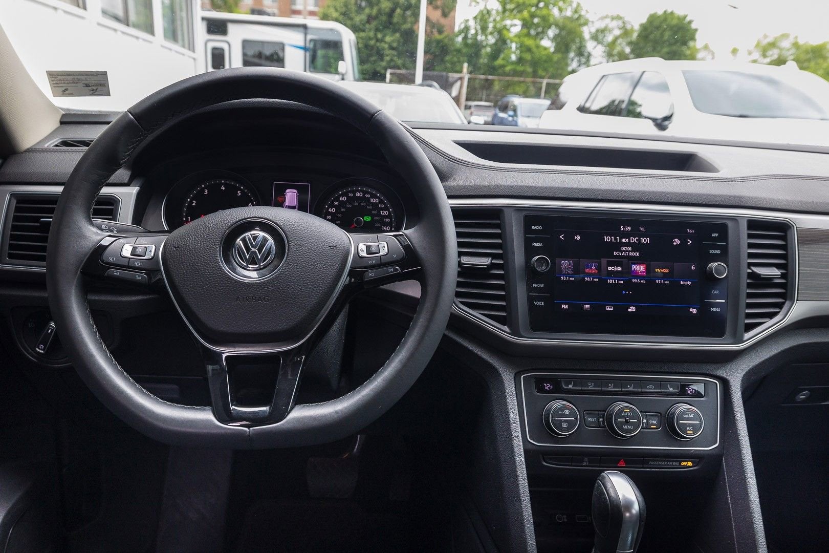 2019 Volkswagen Atlas 2.0T SE w/Technology