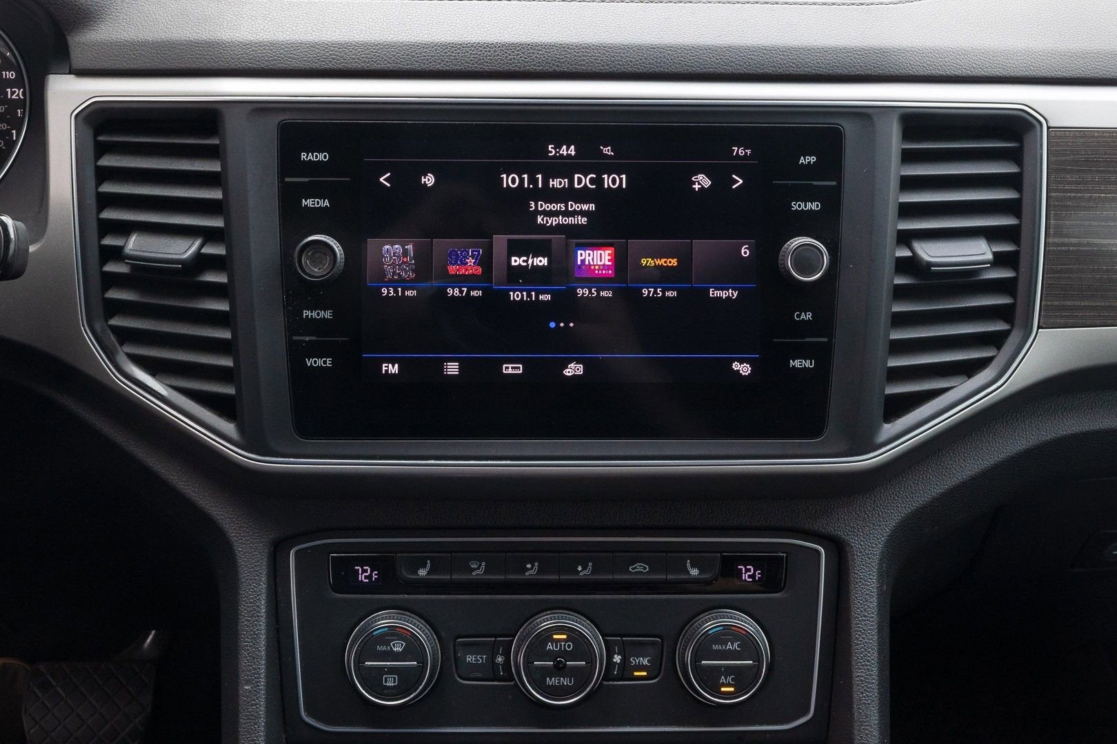 2019 Volkswagen Atlas 2.0T SE w/Technology
