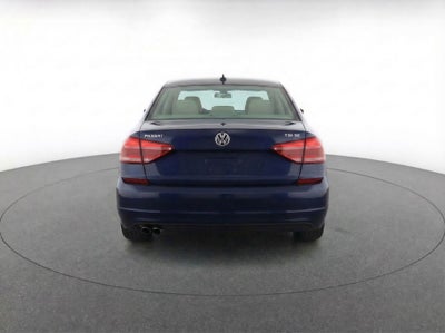 2014 Volkswagen Passat SE