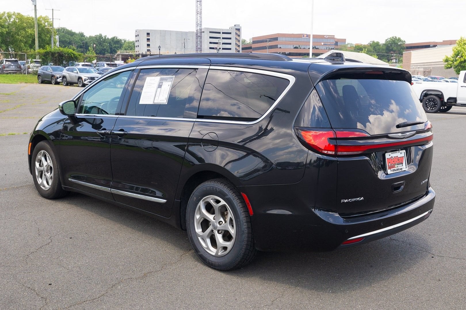 2023 Chrysler Pacifica Limited