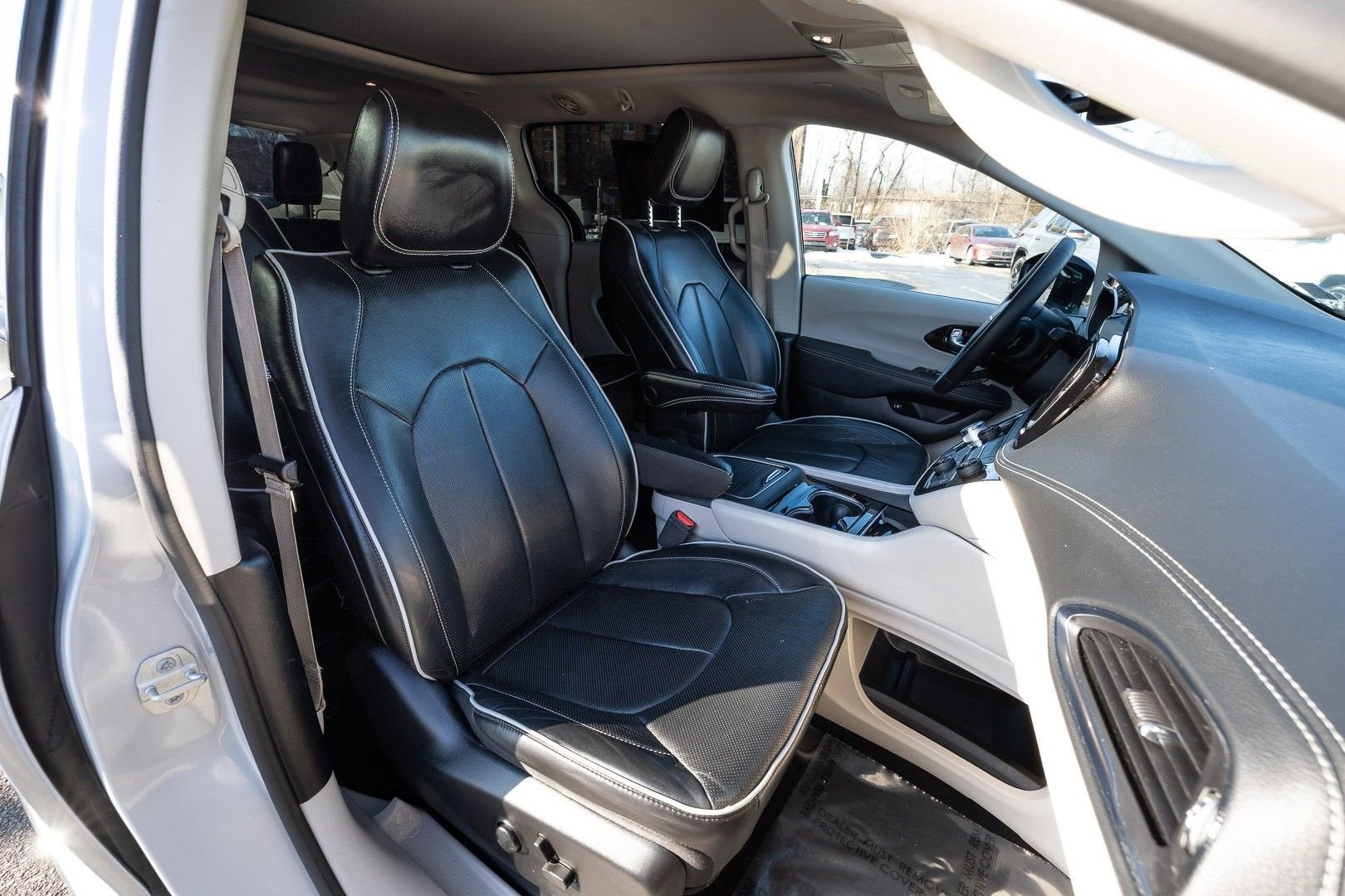 2023 Chrysler Pacifica Hybrid Limited