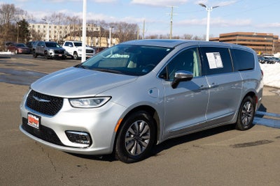 2023 Chrysler Pacifica Hybrid Limited