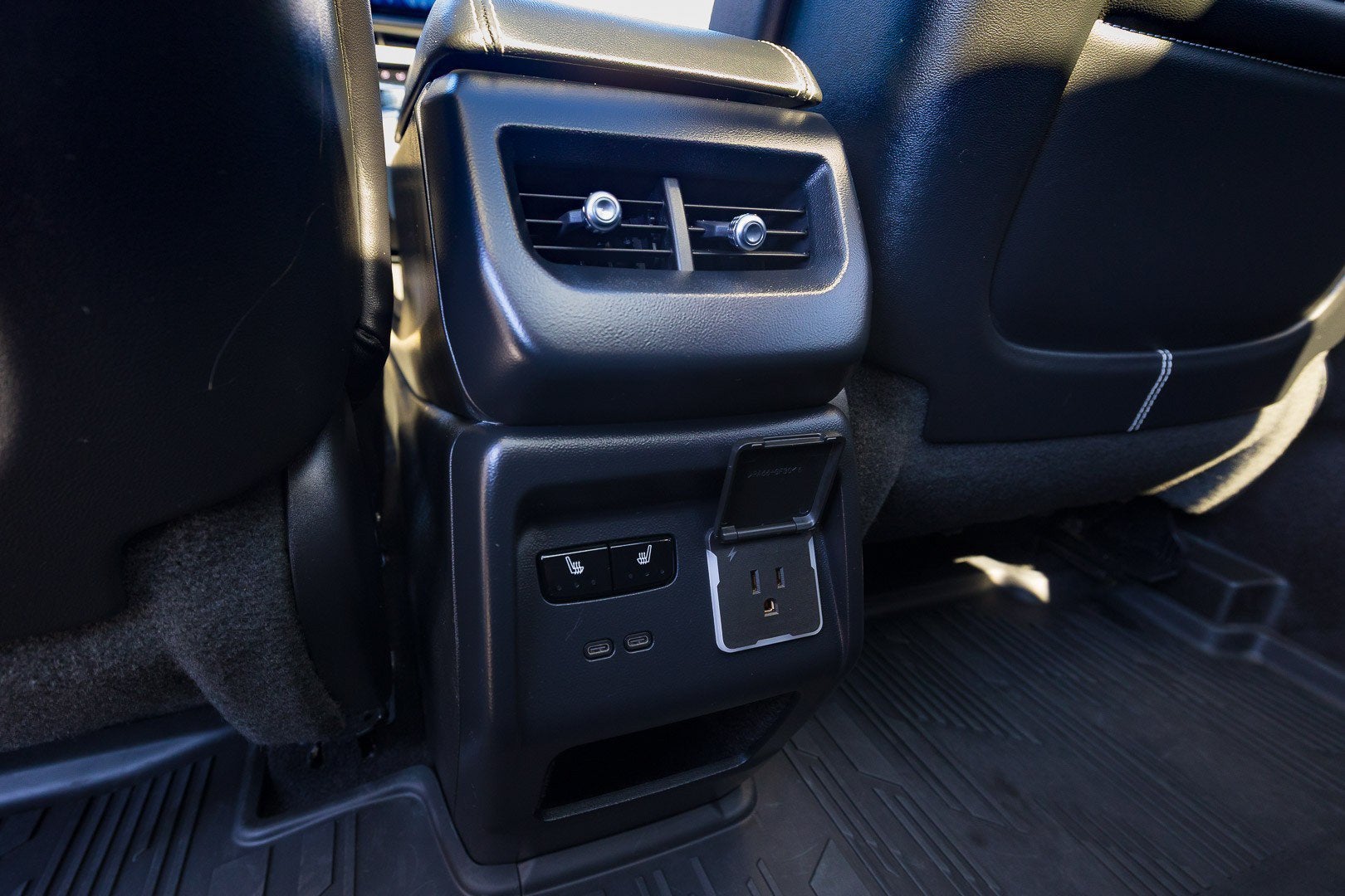 2025 Cadillac OPTIQ Sport 2