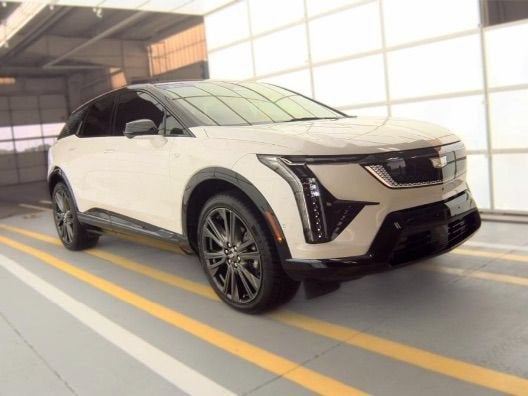 Used 2025 Cadillac OPTIQ Sport 2 with VIN 3GYK3GMR9SS213925 for sale in Fairfax, VA