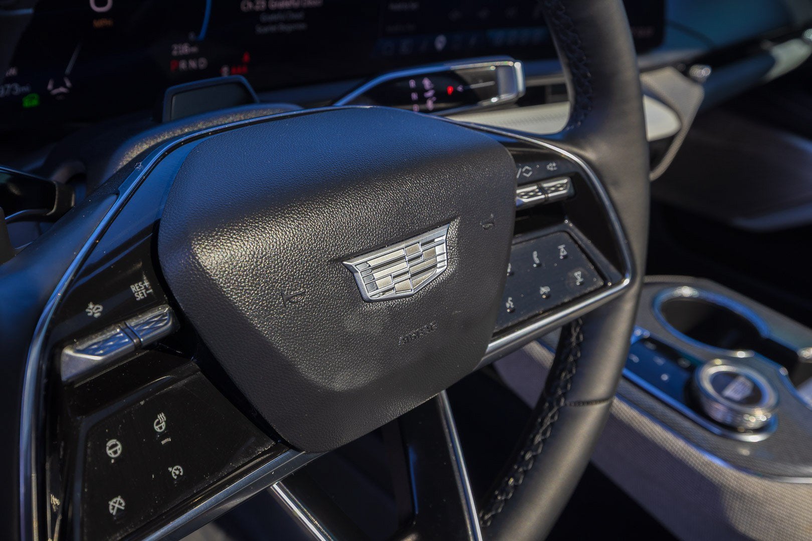 2025 Cadillac OPTIQ Sport 2