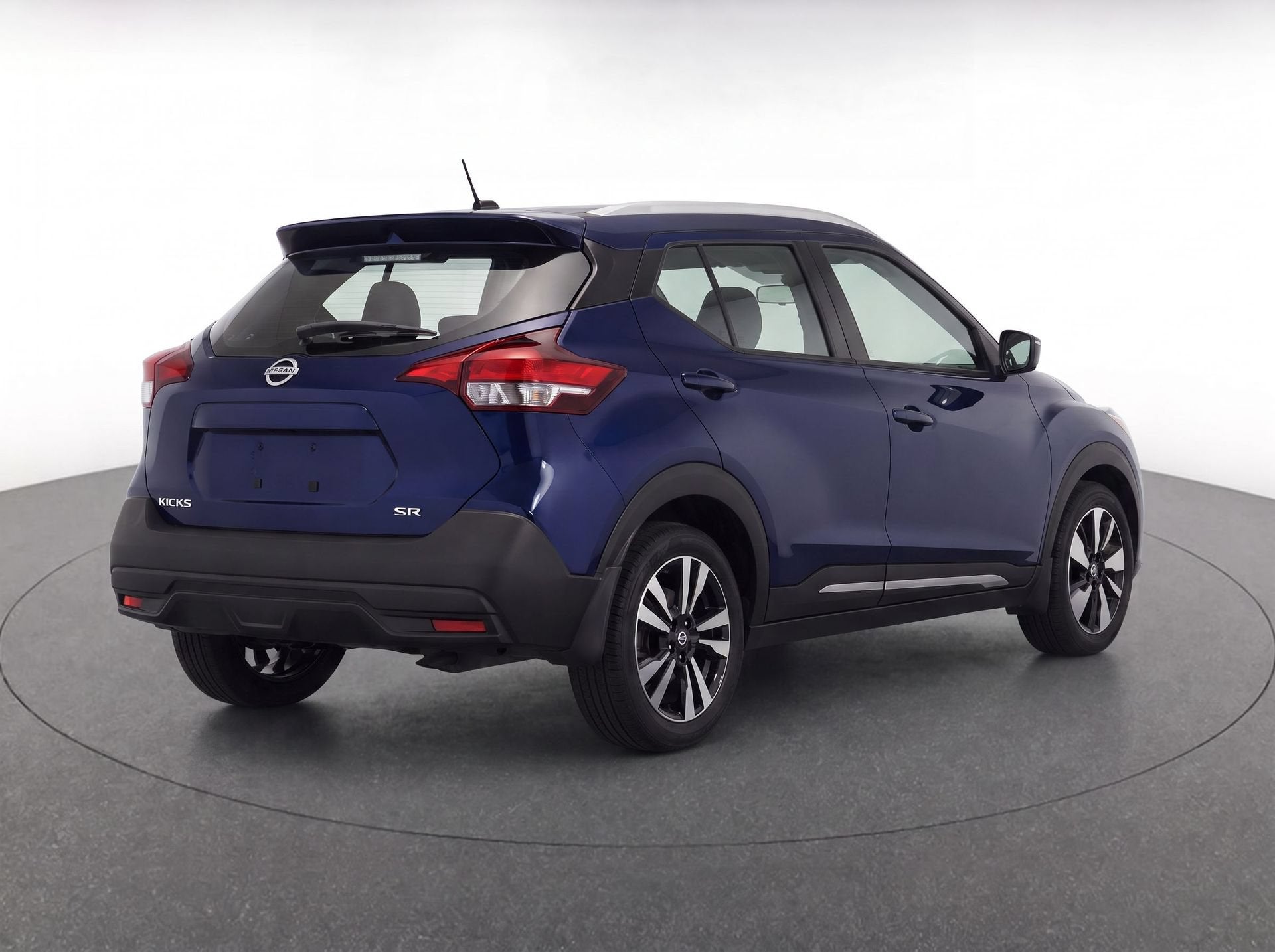2019 Nissan Kicks SR