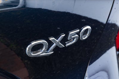 2022 INFINITI QX50 LUXE