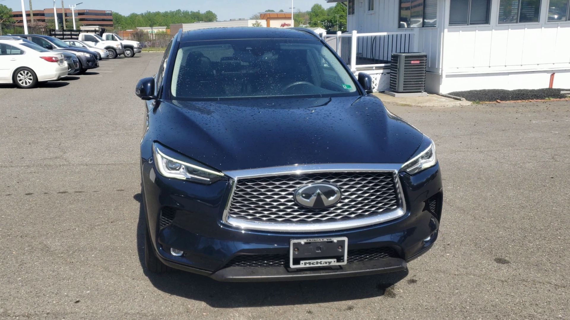 2022 INFINITI QX50 LUXE