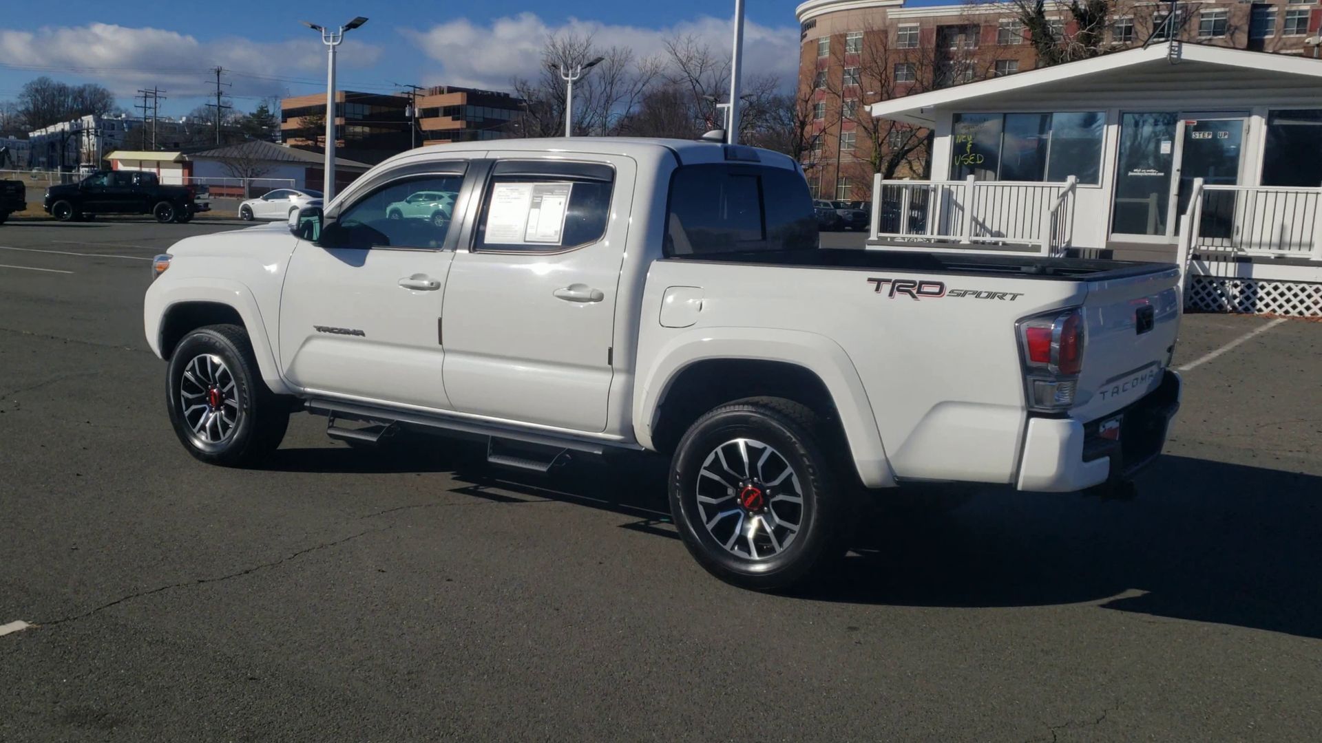 2020 Toyota Tacoma 2WD SR5