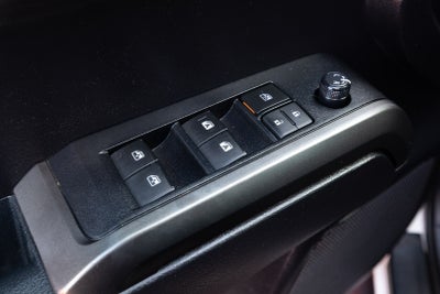 2020 Toyota Tacoma 2WD SR5