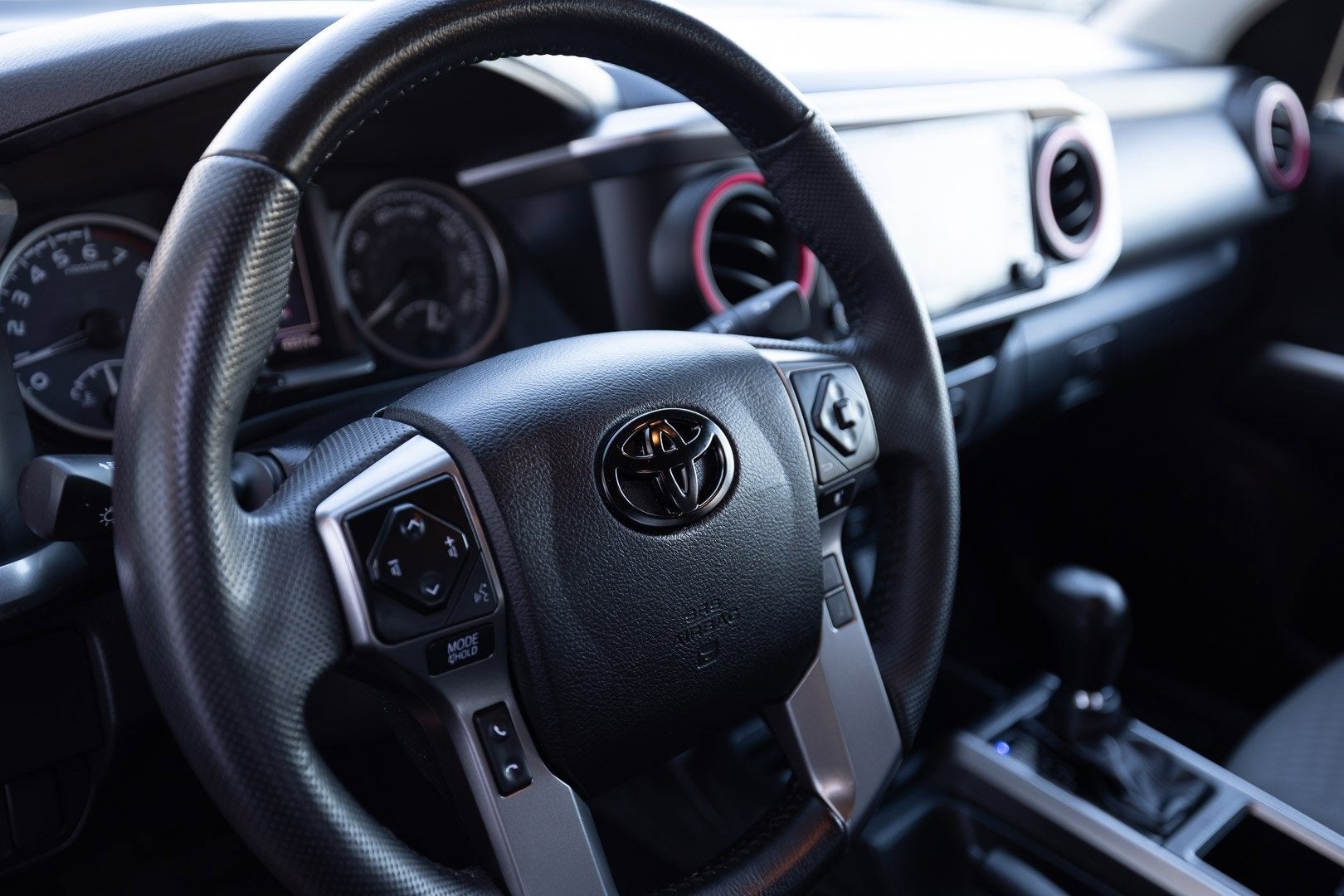 2022 Toyota Tacoma 4WD SR