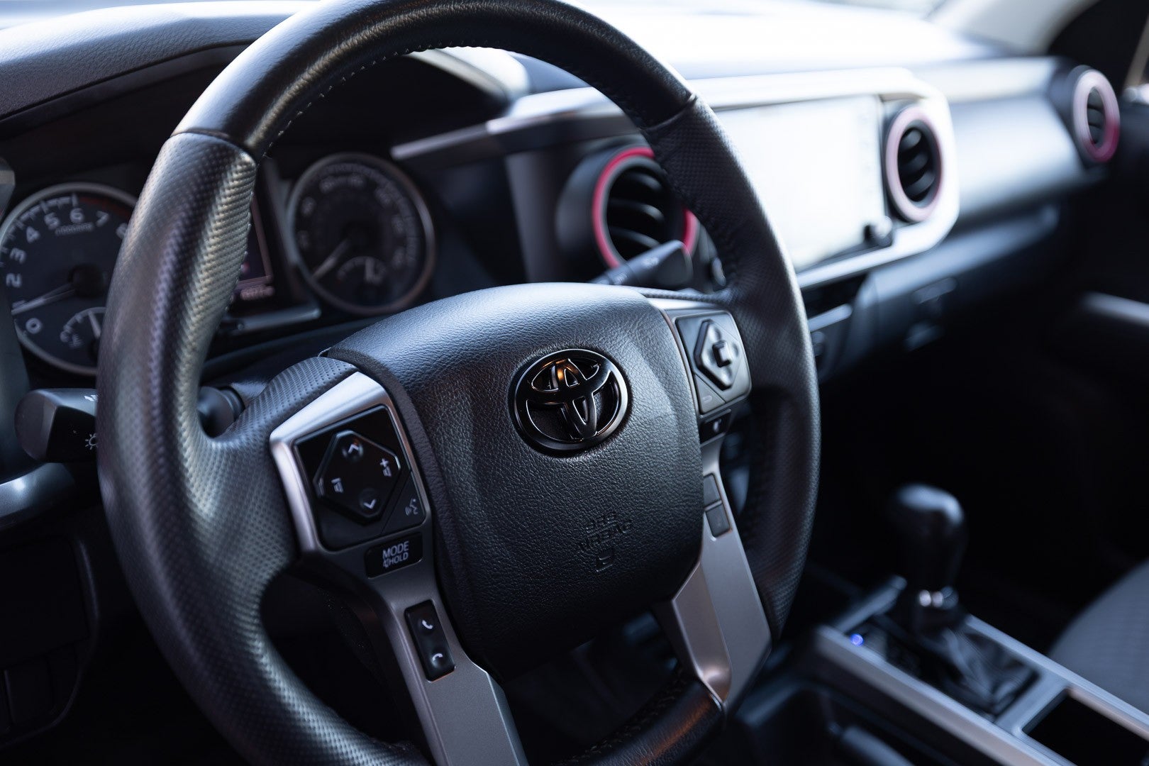 2022 Toyota Tacoma 4WD SR