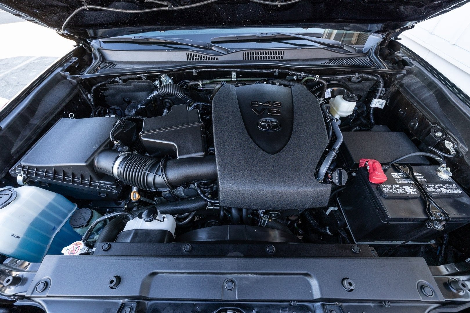 2022 Toyota Tacoma 4WD SR