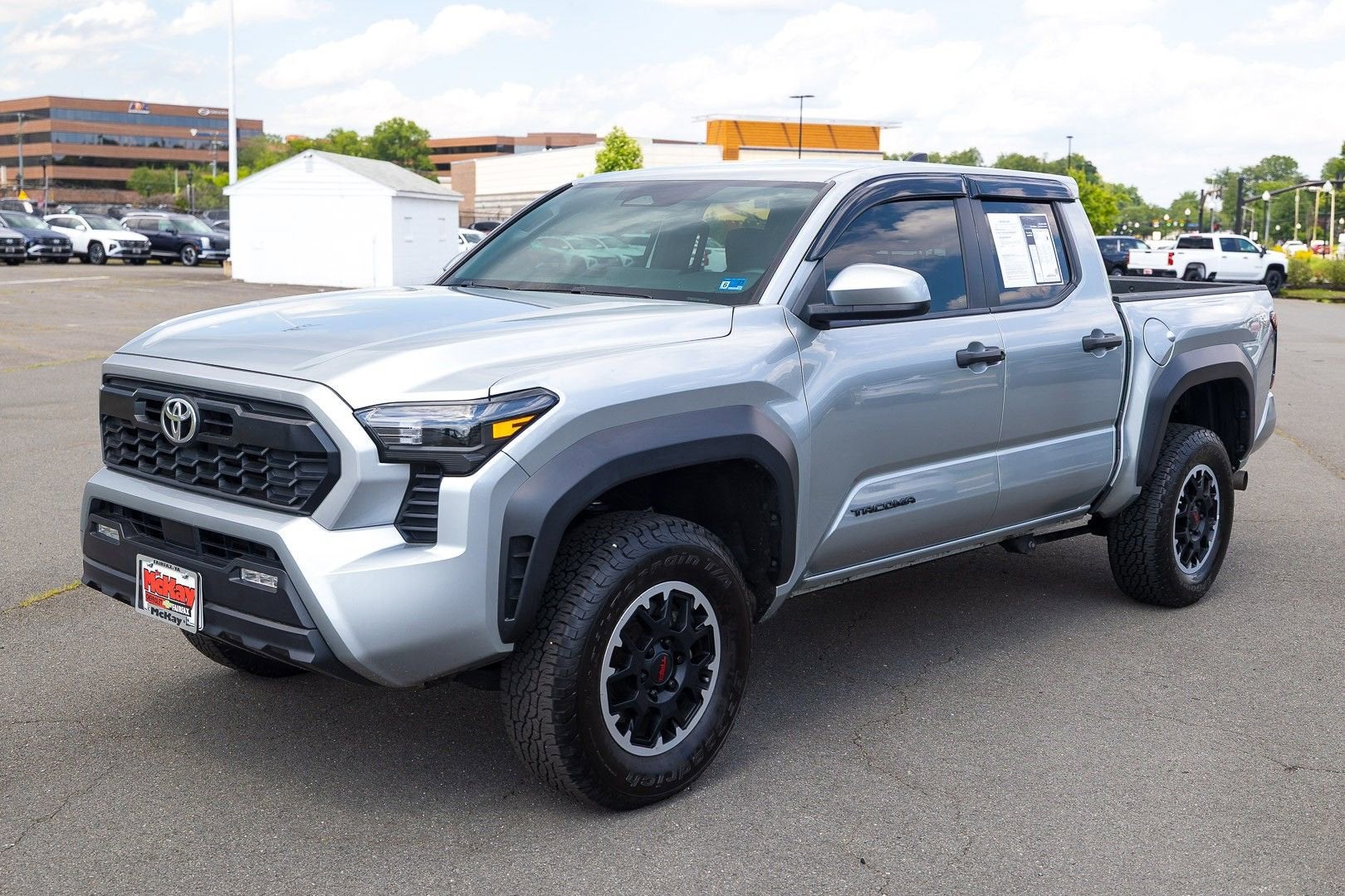 2024 Toyota Tacoma 4WD SR5