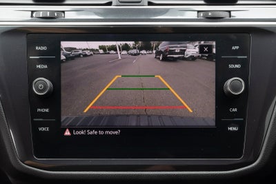 2022 Volkswagen Tiguan SE R-Line Black