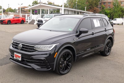 2022 Volkswagen Tiguan SE R-Line Black