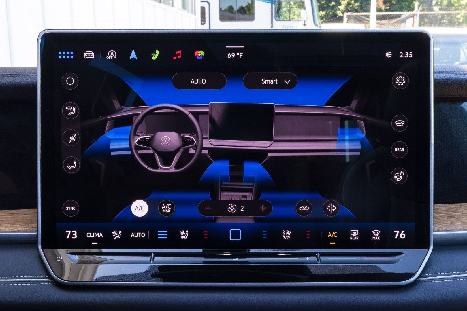 2025 Volkswagen Tiguan SEL R-Line