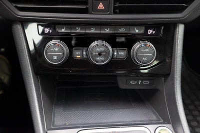 2024 Volkswagen Jetta GLI 40th Anniversary Edition