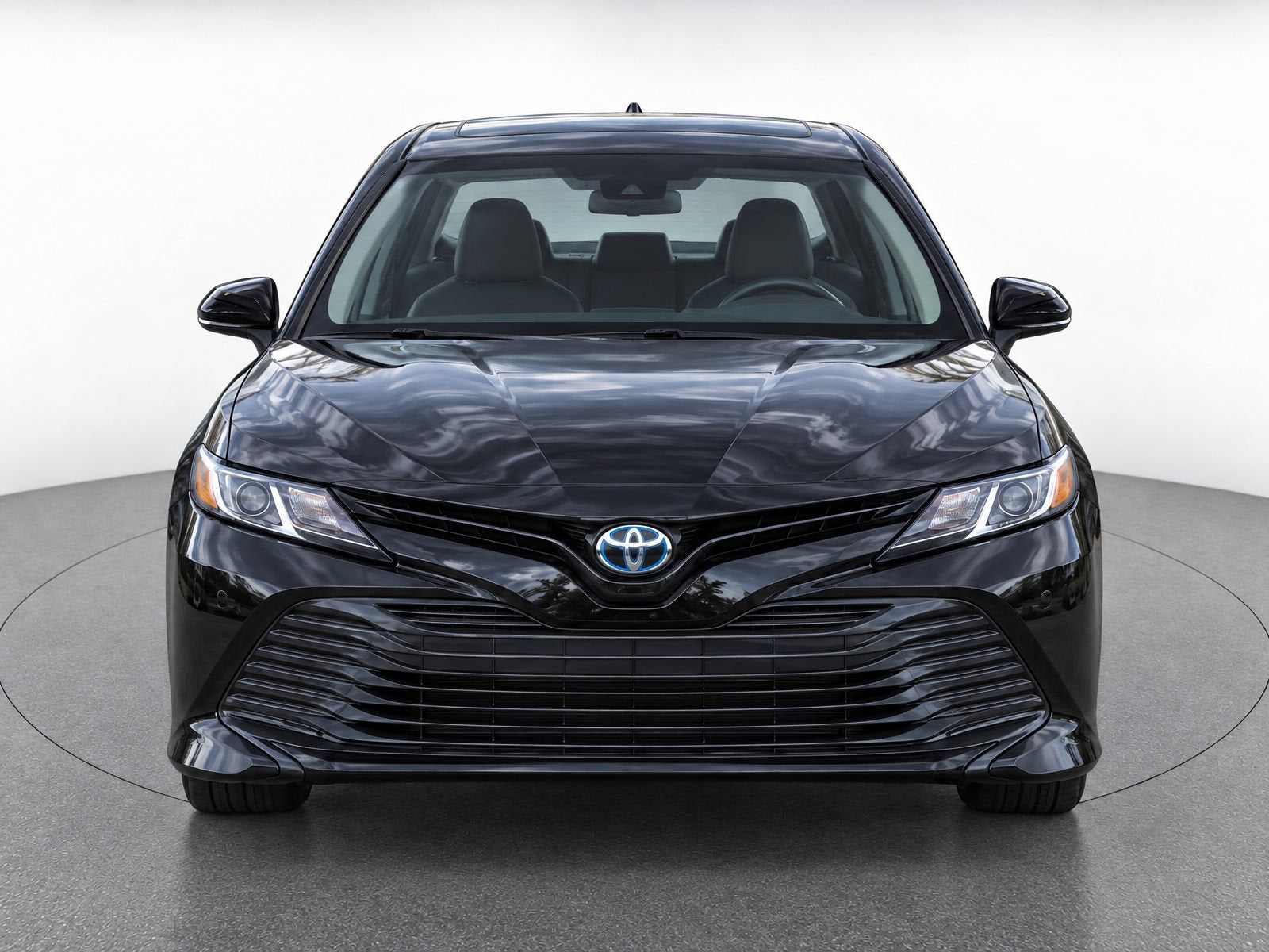 2019 Toyota Camry Hybrid LE
