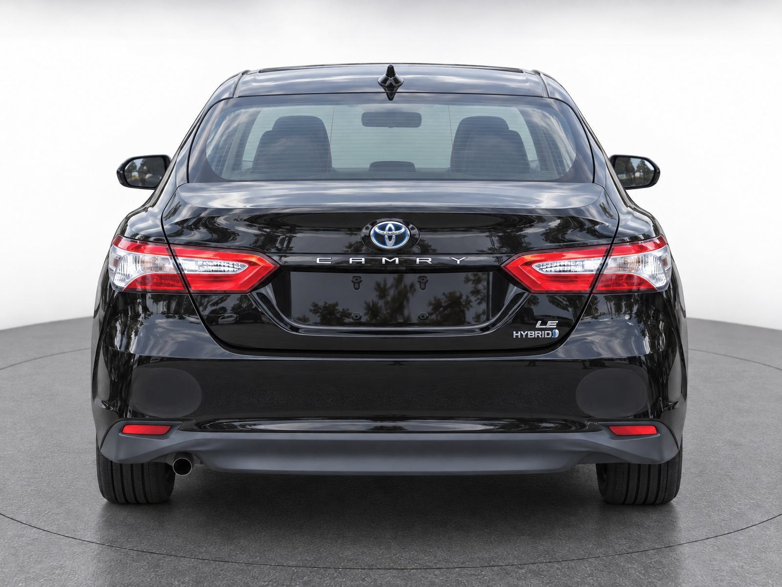 2019 Toyota Camry Hybrid LE
