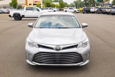 2018 Toyota Avalon XLE