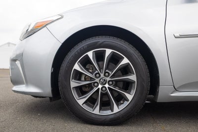2018 Toyota Avalon XLE
