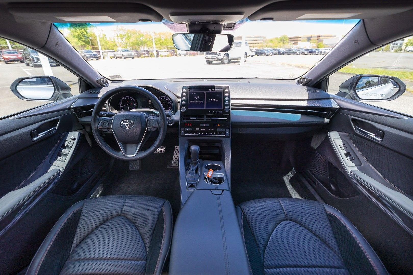 2019 Toyota Avalon XLE