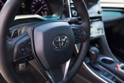 2019 Toyota Avalon XLE