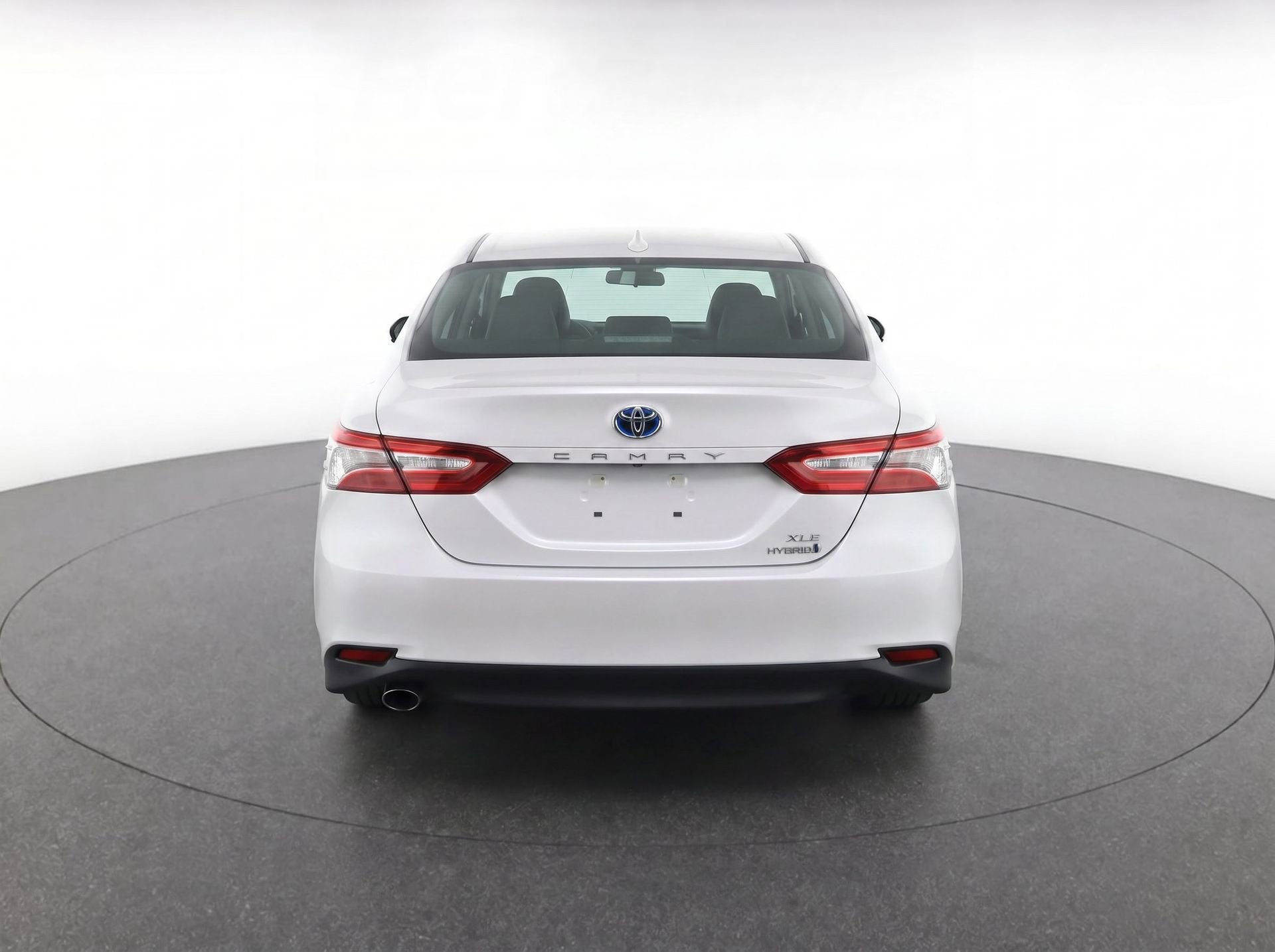 2022 Toyota Camry Hybrid XLE