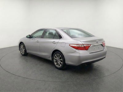 2016 Toyota Camry XLE