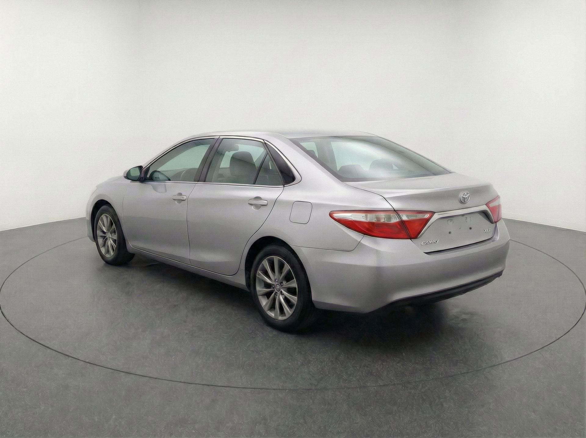 2016 Toyota Camry XLE
