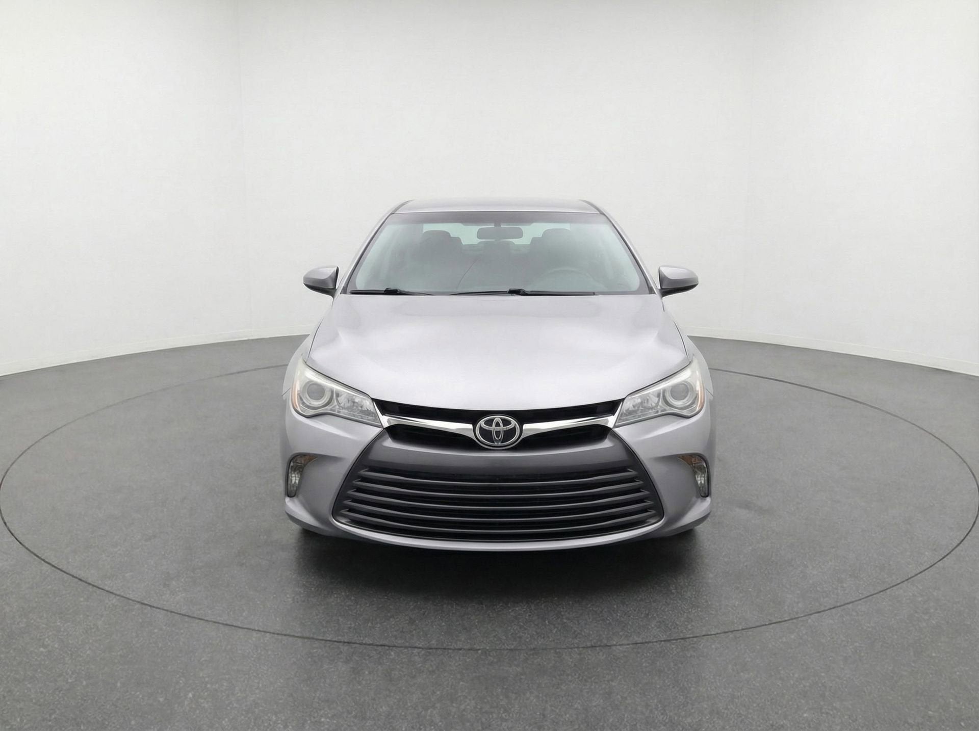 2016 Toyota Camry XLE