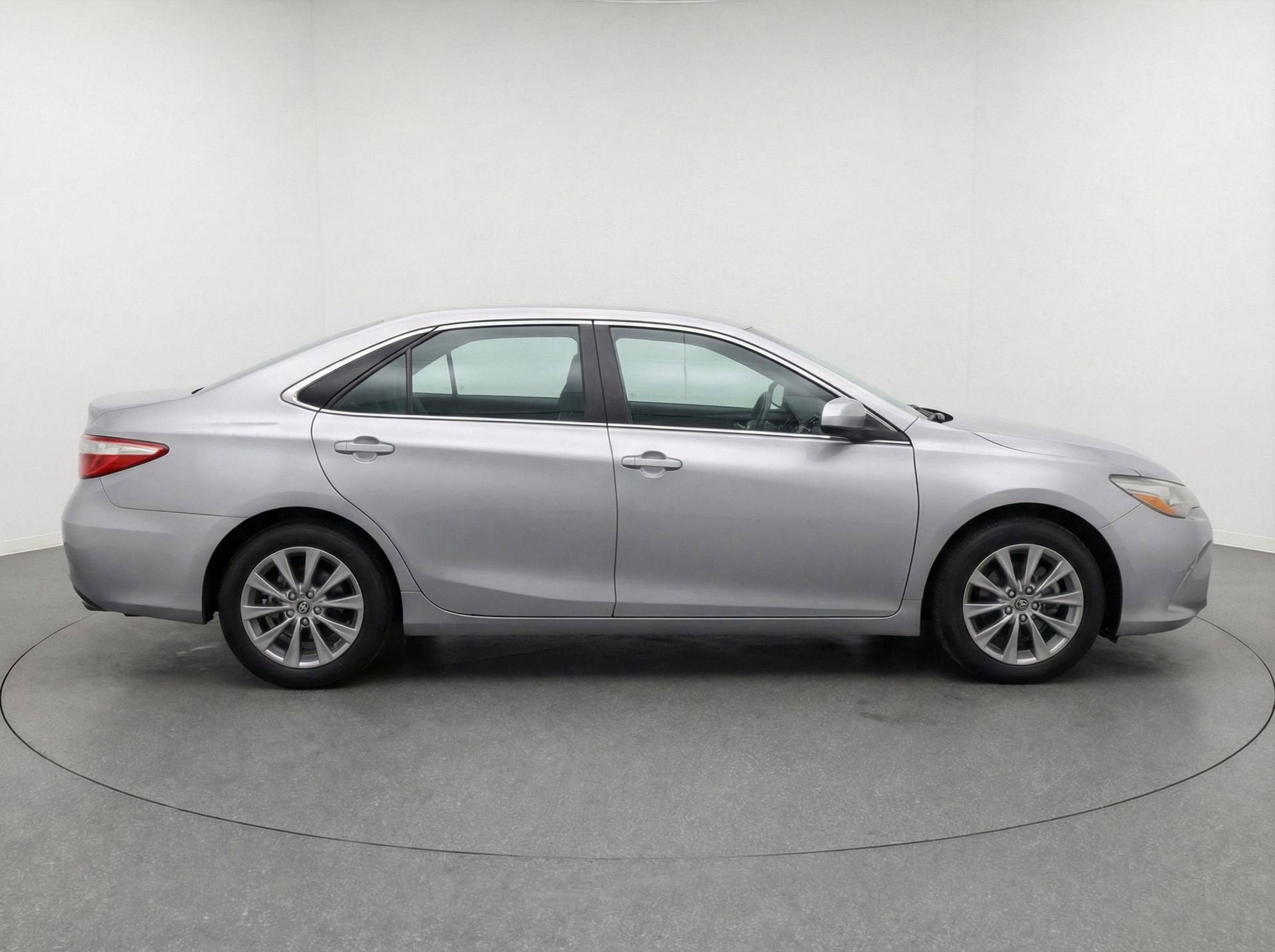 2016 Toyota Camry XLE