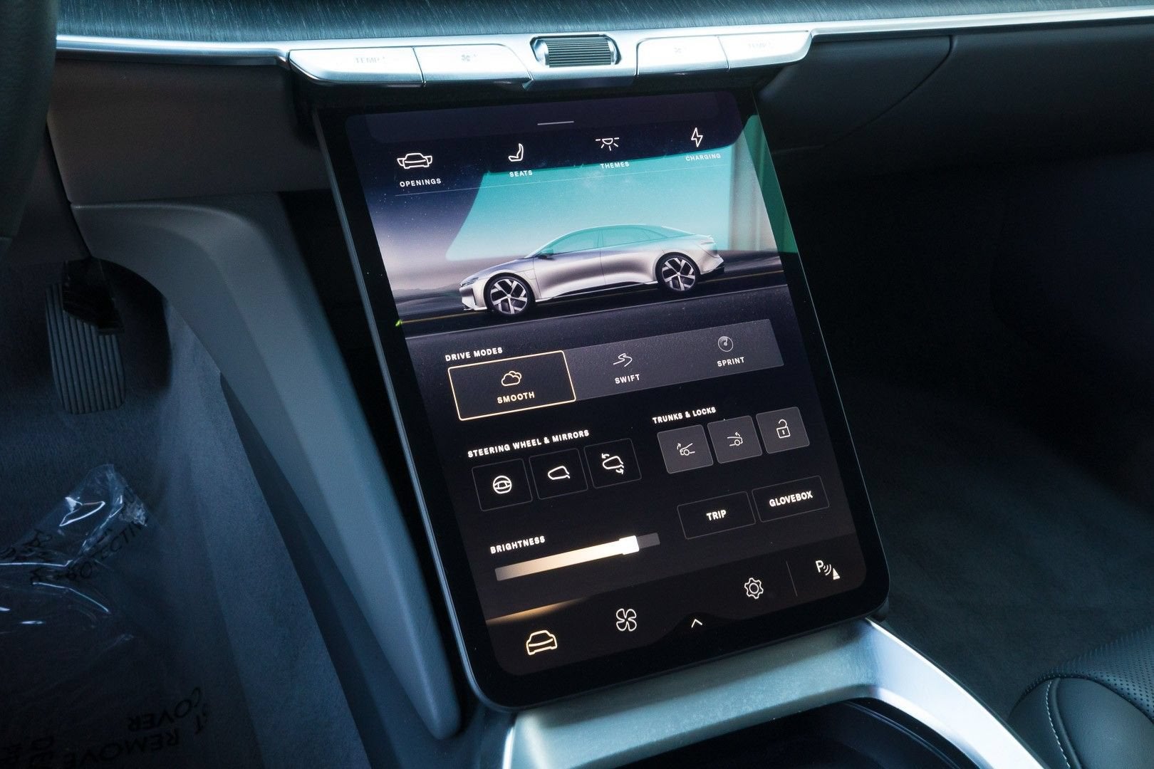 2024 LUCID Air Pure
