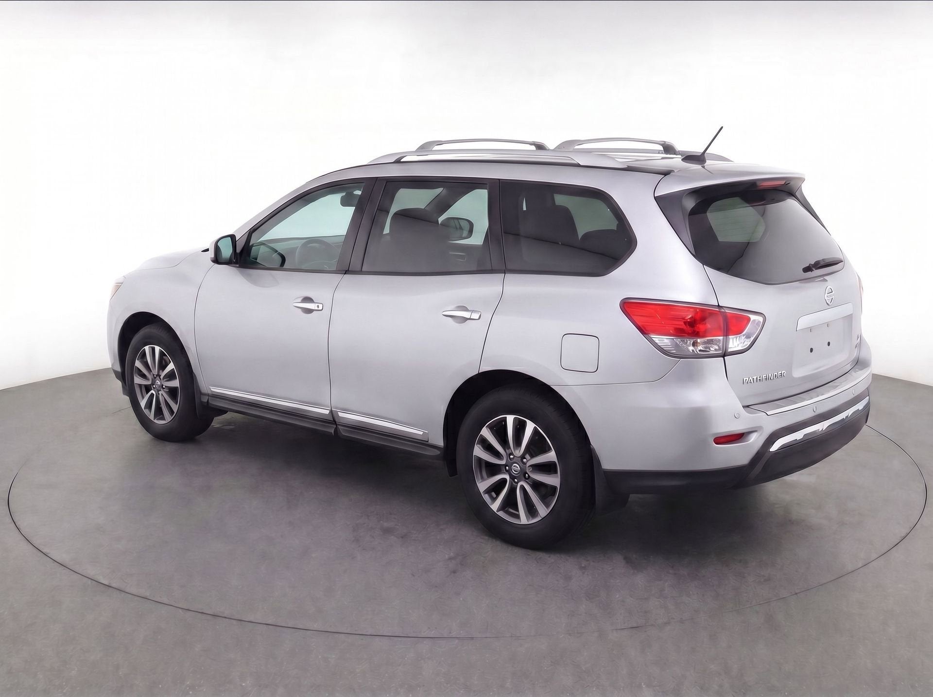 2016 Nissan Pathfinder SL