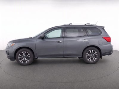 2017 Nissan Pathfinder SV