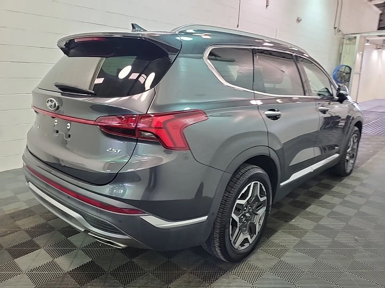 2023 Hyundai SANTA FE Base