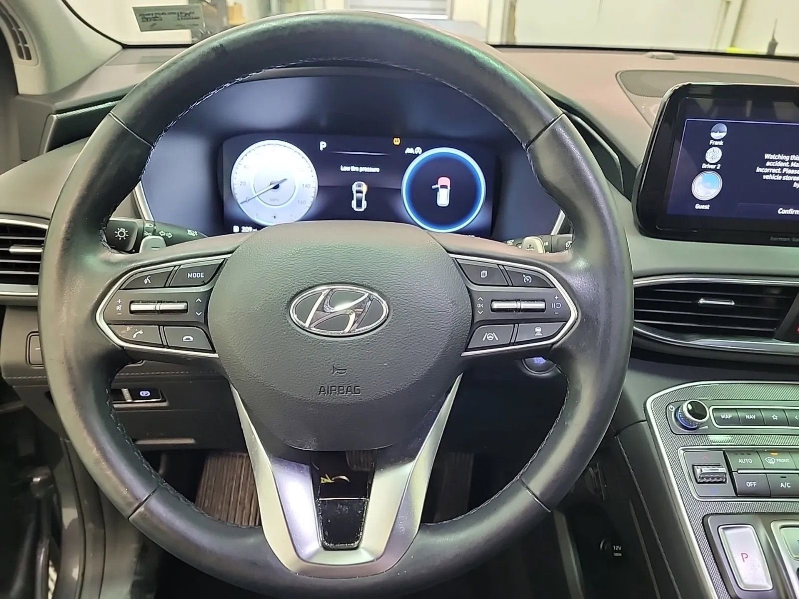 2023 Hyundai SANTA FE Base