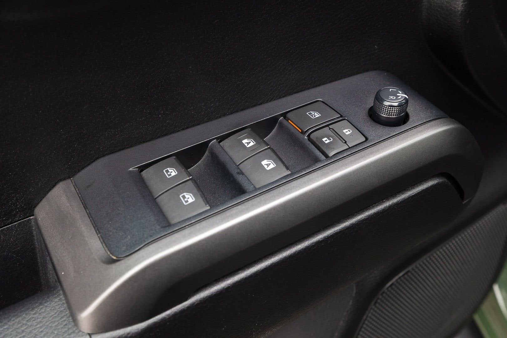 2021 Toyota Tacoma 2WD SR5