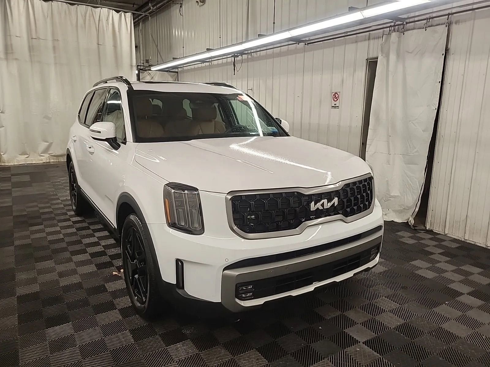 2023 Kia Telluride SX