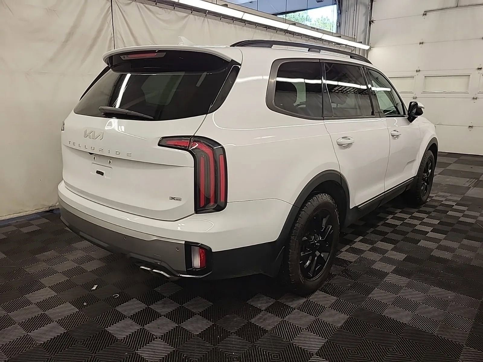 2023 Kia Telluride SX