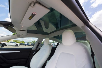 2023 Tesla Model 3 4DR RWD