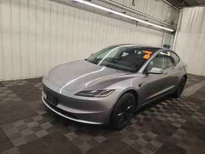 2025 Tesla Model 3 Long Range