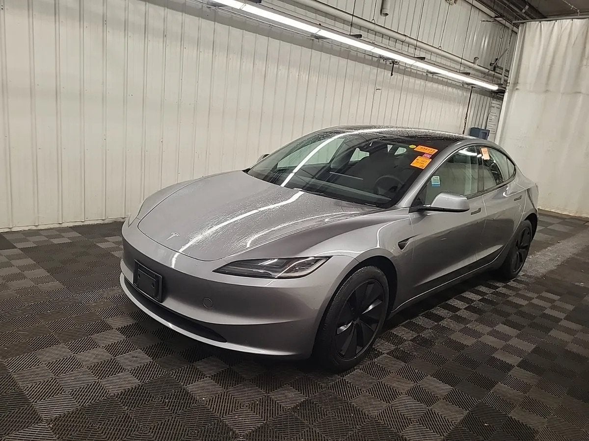 2025 Tesla Model 3 Long Range