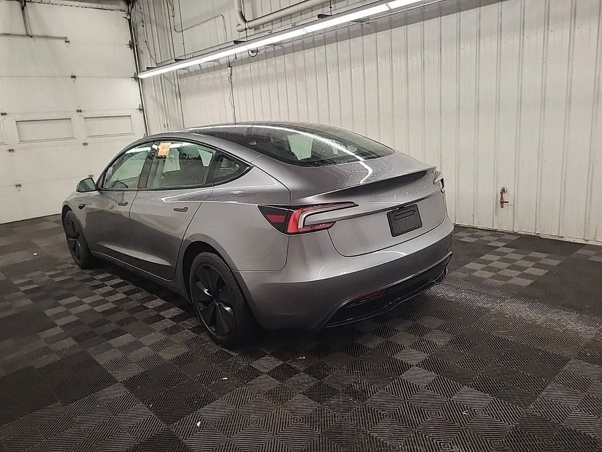 2025 Tesla Model 3 Long Range