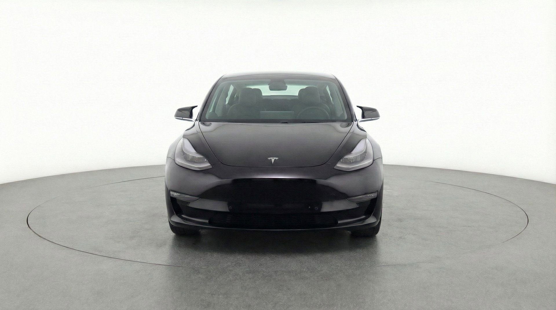2019 Tesla Model 3 Mid Range