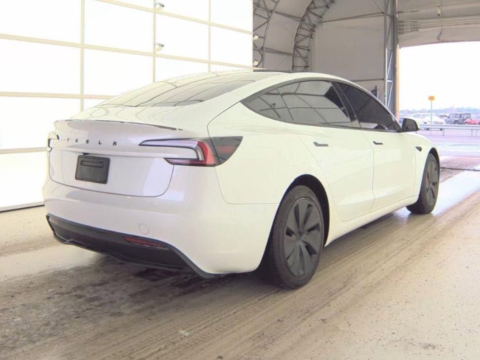 2025 Tesla Model 3 Long Range
