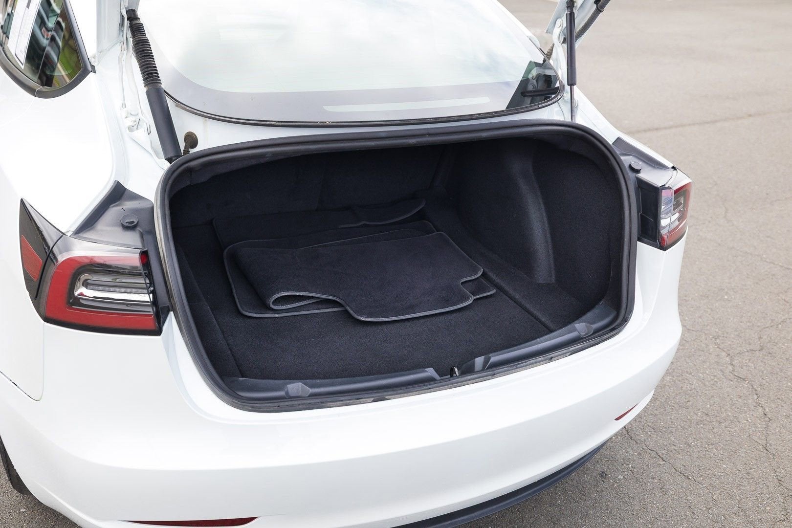 2023 Tesla Model 3 Long Range
