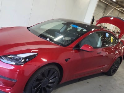 2023 Tesla Model 3 Performance