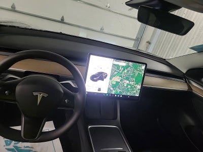 2023 Tesla Model 3 Performance